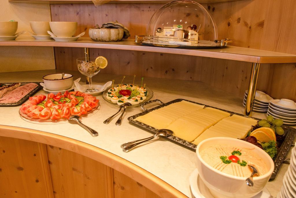 Alpin Panoramahotel Laerchenhof 4*